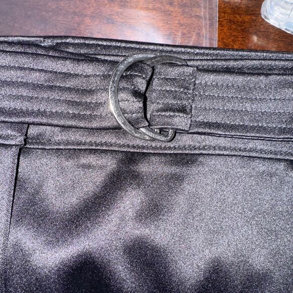 Chico's Plus Size Women's 4 Black Cropped pants with belt cargo pocket satin - Picture 4 of 8